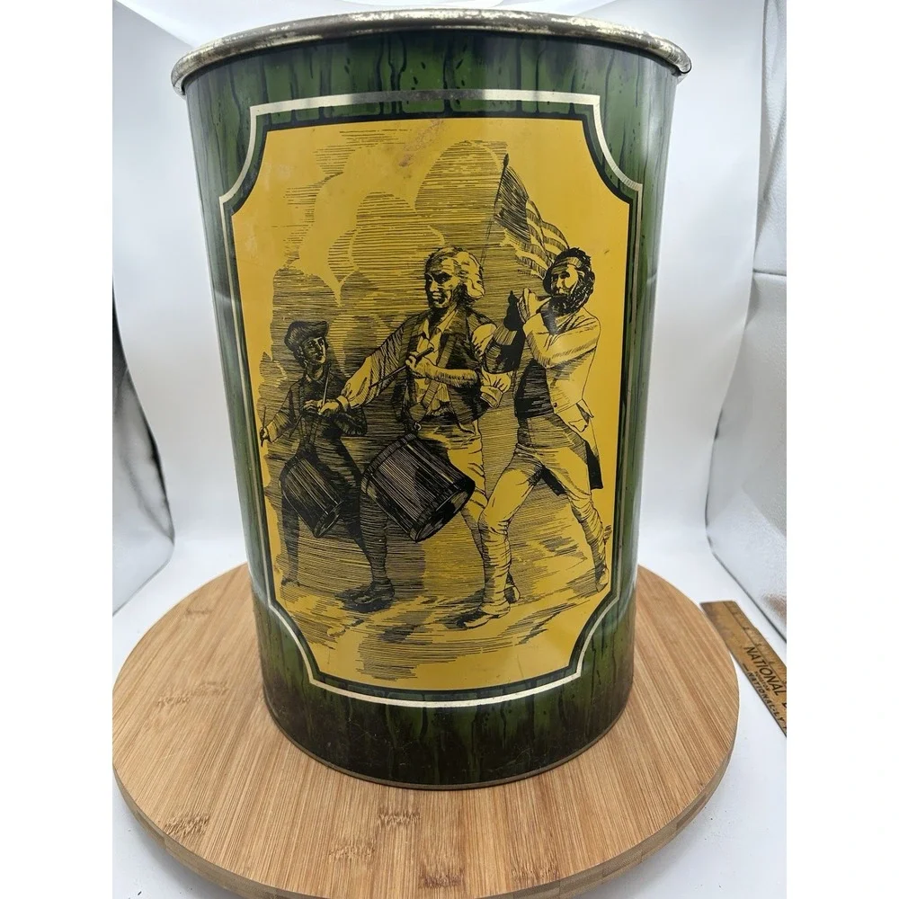 Ballonoff Vintage Bicentennial Celebration 1776-1976 Tin Container, Bicentennial